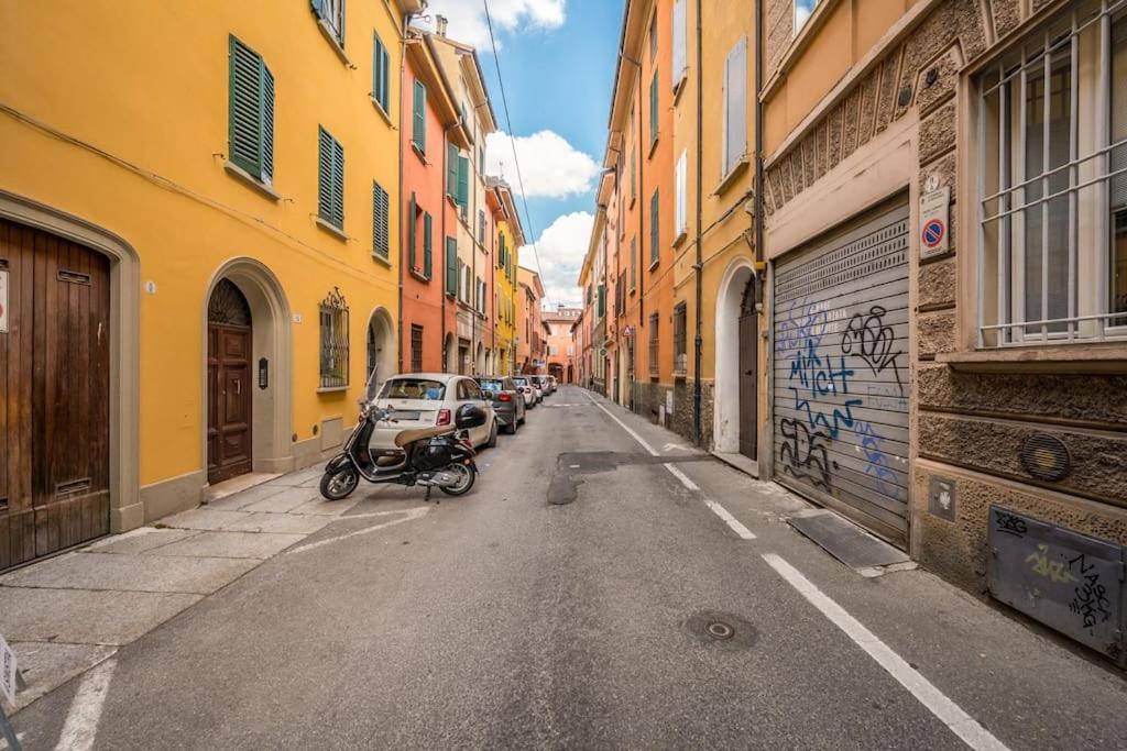 Ab Plus - Via Arienti 15 Bologna Eksteriør billede